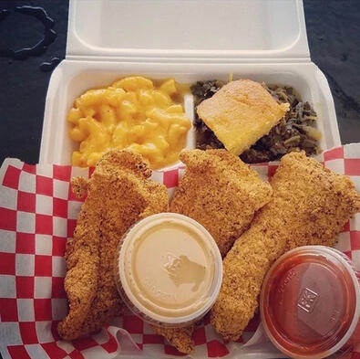 Macondo Colombian Fusion Arepa